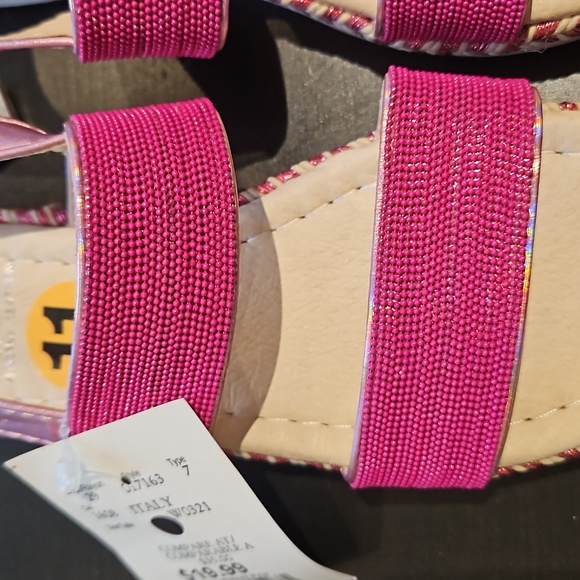 Girls sandals - Picture 2 of 6